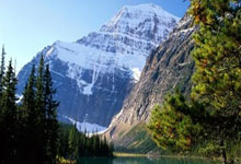 问鼎国际:国足世预赛迎关键战 杭州主场花式“宠”球迷3-24 20:52.